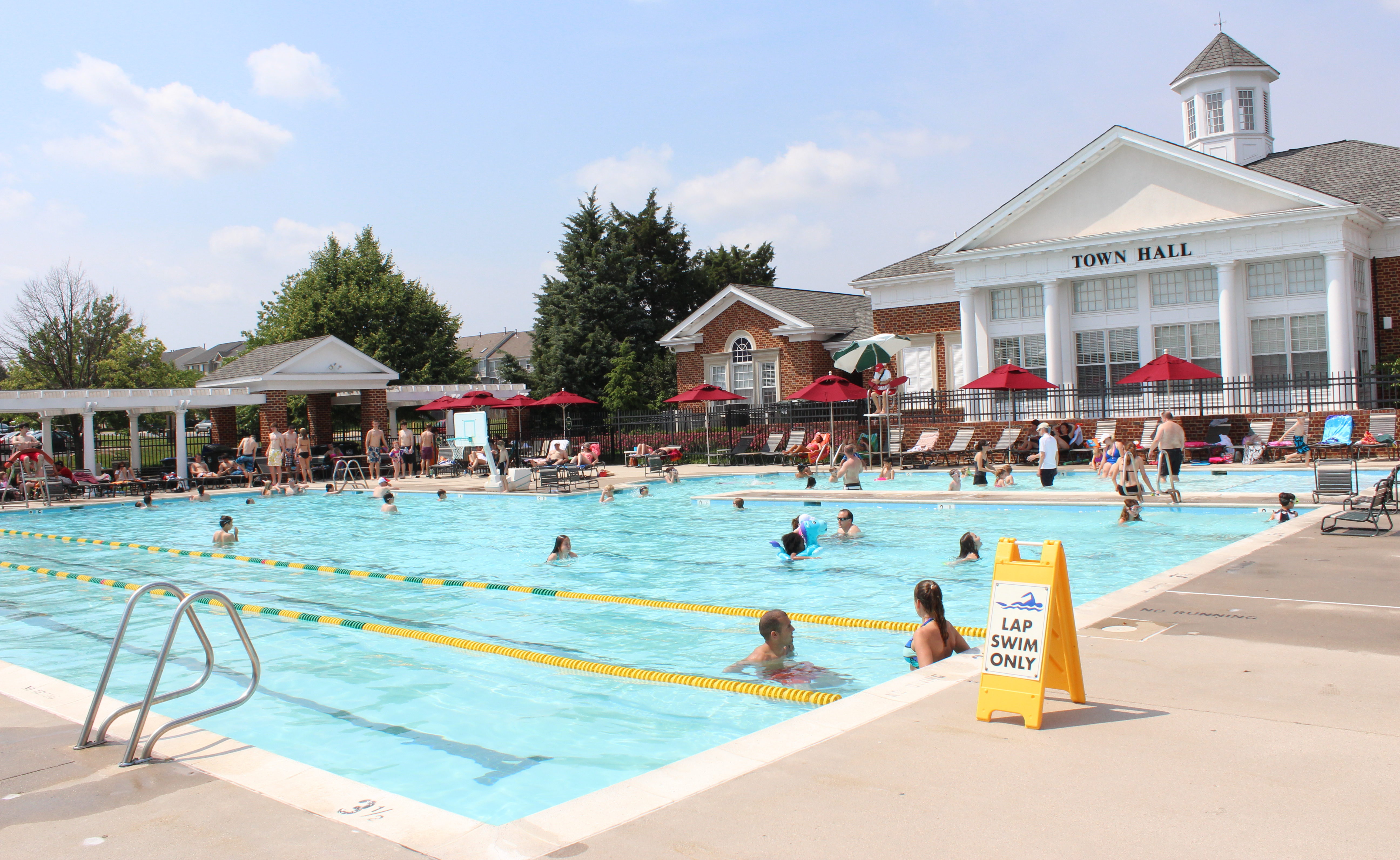 TownHallPool